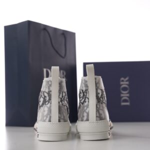 New Collection Dior Shoes 212 3 8e421257