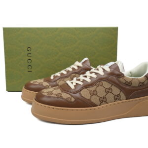 New Collection Gucci Sneaker 052
