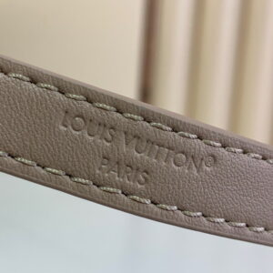 Bloom M25784 23x10x4cm gf6 1976932