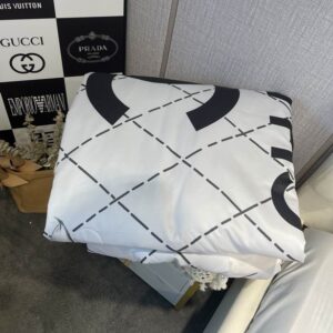 Chanel 2.0x2.3m 2.2x2.4m (7) 3133290