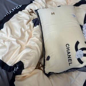 Chanel 2.0x2.3m (52) 3131152