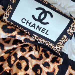 Chanel 2.0x2.3m (62) 3131161