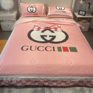 Gucci 2.0x2.3m (4) 3133389