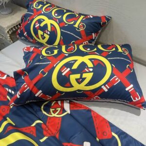 Gucci 2.0x2.3m (5) 3133361