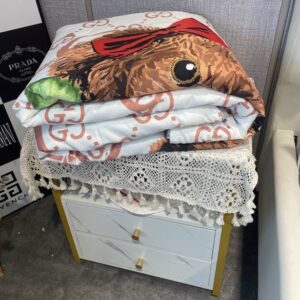 Gucci 2.0x2.3m (7) 3133311