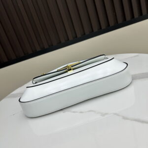 Prada 817 24x12x4cm jj16 1975759