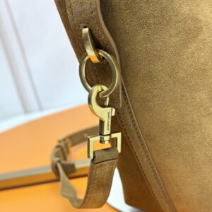 YSL 749036 17x20x13cm 8D5 1978080