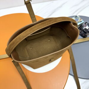 YSL 749036 17x20x13cm 8D9 1978076