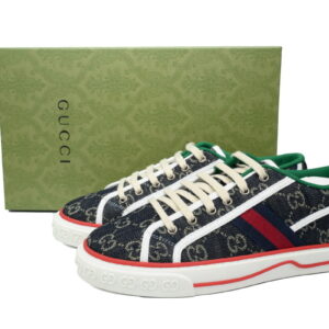 New Collection Gucci Sneaker 064