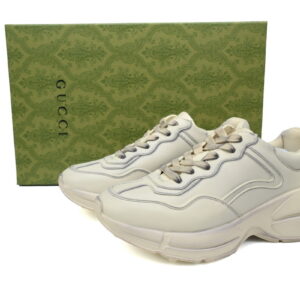 New Collection Gucci Sneaker 074