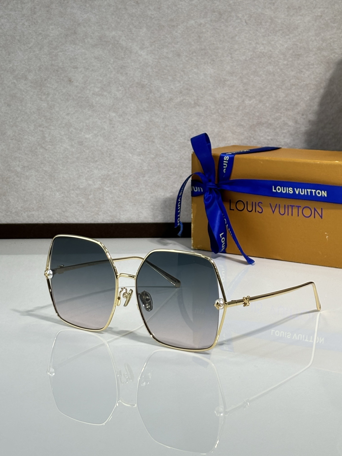 New Collection LV Glasses 290 New Collection LV Glasses 290