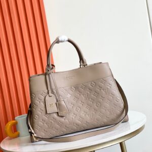 New Collection LV Bag 2490