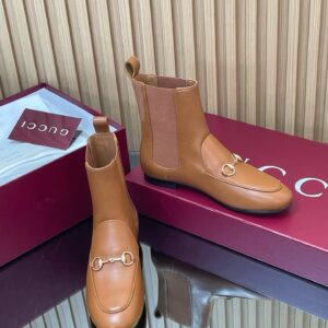 New Collection Gucci Shoes 359