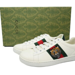 New Collection Gucci Sneaker 096