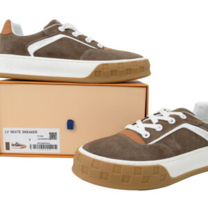 New Collection LV Sneaker 084