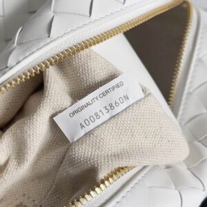 796615 19X12X9cm YG 6 1854869