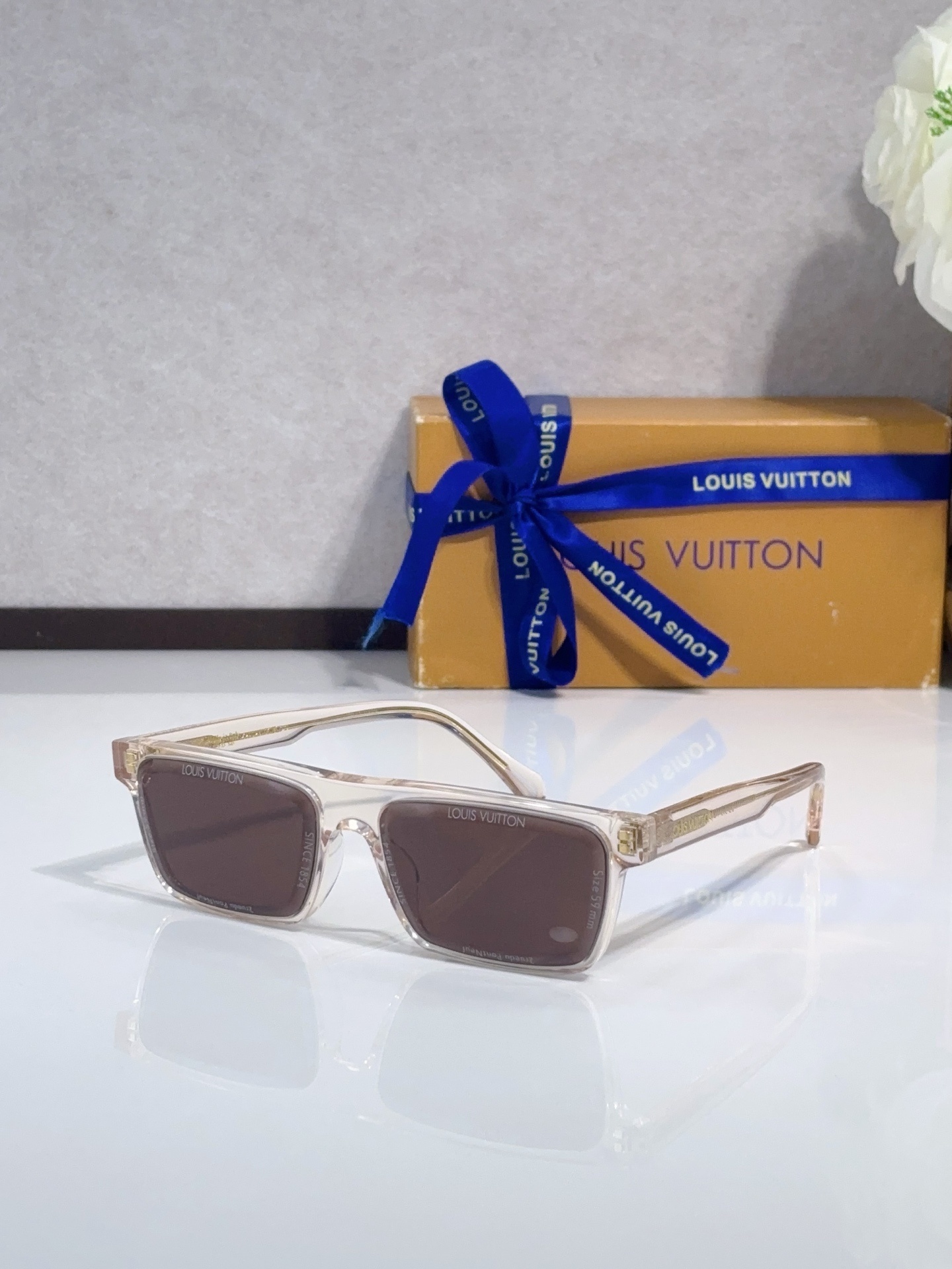 New Collection LV Glasses 301 New Collection LV Glasses 301