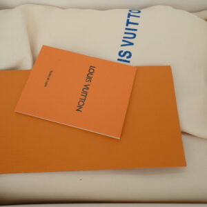 New Collection LV Sneaker 087 3 95c390e9