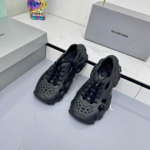 New Collection Balenciaga Shoes 020