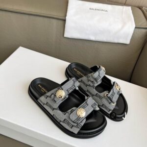 Balenciaga sz35 40 J1106 02 2716054