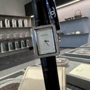 Chanel 27X34mm 83 (19) 3332291