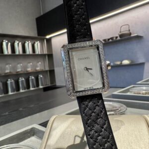 Chanel 27X34mm 83 (20) 3332292