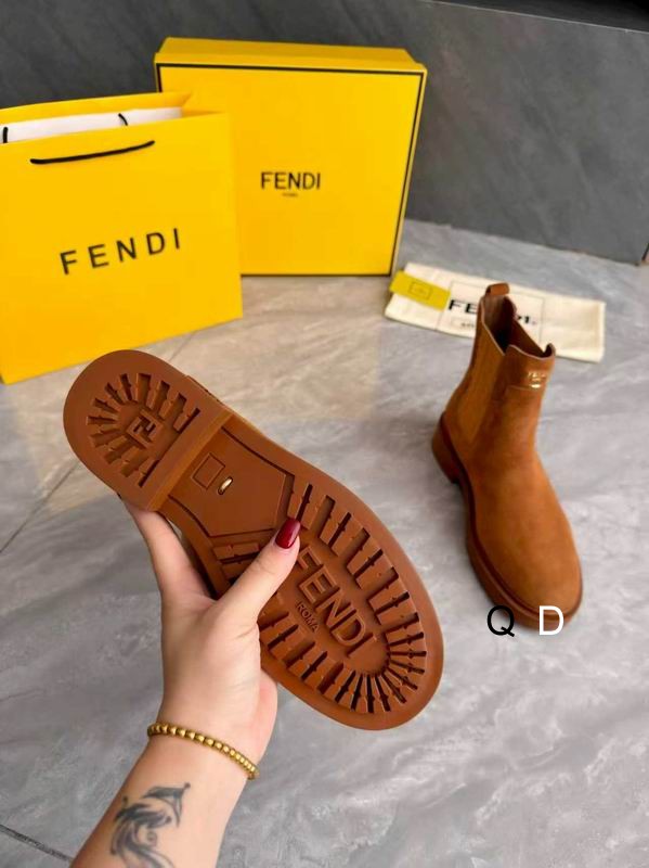 New Collection Fendi Shoes 004 New Collection Fendi Shoes 004