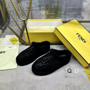 New Collection Fendi Shoes 008