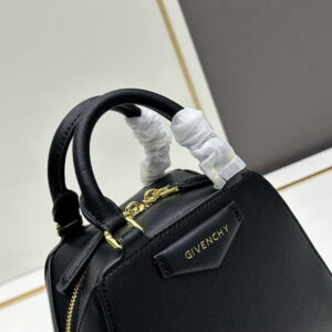 Givenchy Antigona 17x14x11cm ss4 1979481