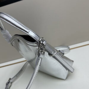 Givenchy Voyou 19x16 5x4cm ss12 1979542