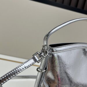 Givenchy Voyou 19x16 5x4cm ss16 1979538