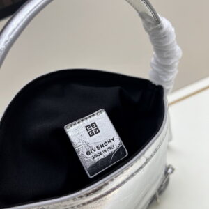 Givenchy Voyou 19x16 5x4cm ss18 1979536