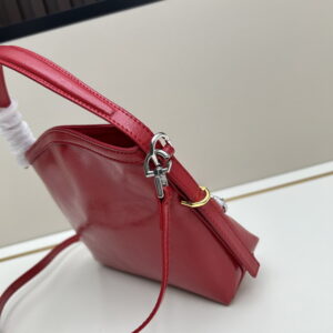 Givenchy Voyou 19x16 5x4cm ss32 1979559