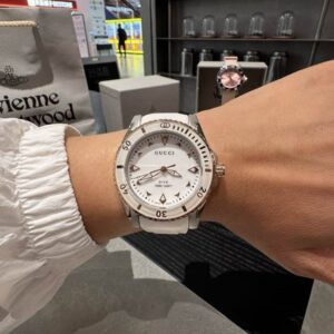 Gucci 40mm 94 (16) 3332676