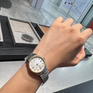 Gucci watch 17 (15) 3330485