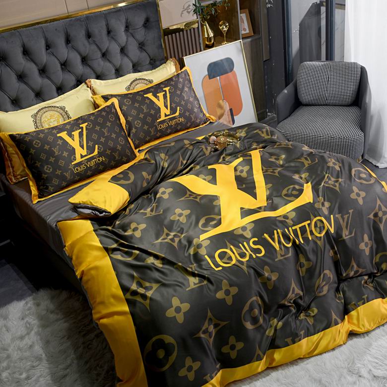 New Collection LV Bedding Set 008 New Collection LV Bedding Set 008
