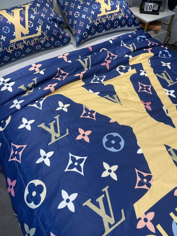 New Collection LV Bedding Set 003 New Collection LV Bedding Set 003