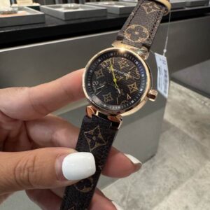 LV watch 63 (15) 3332944