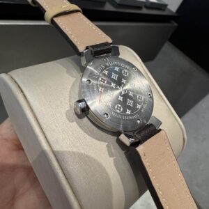 LV watch 63 (7) 3332936