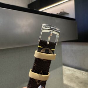 LV watch 64 (4) 3332952