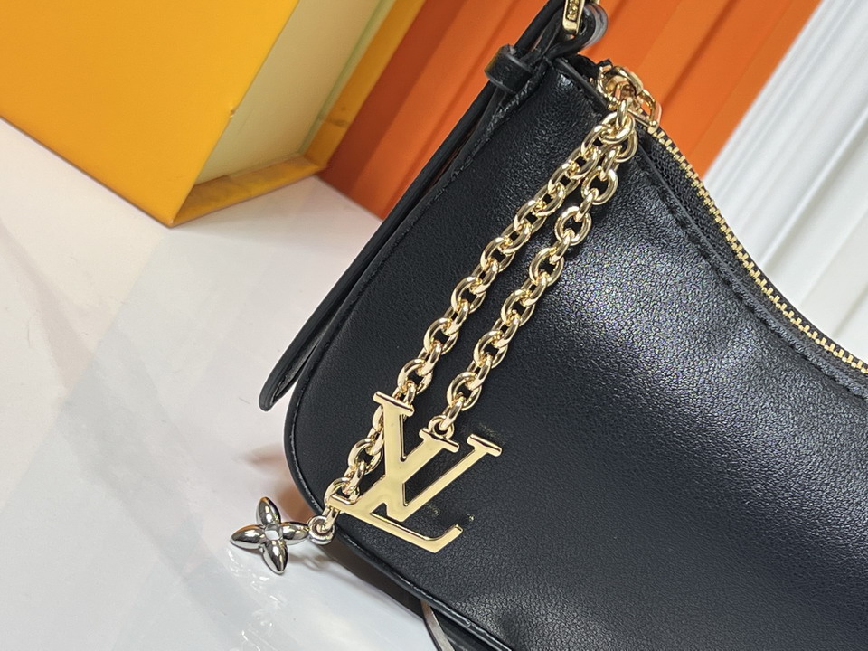 New Collection LV Bag 2435 New Collection LV Bag 2435