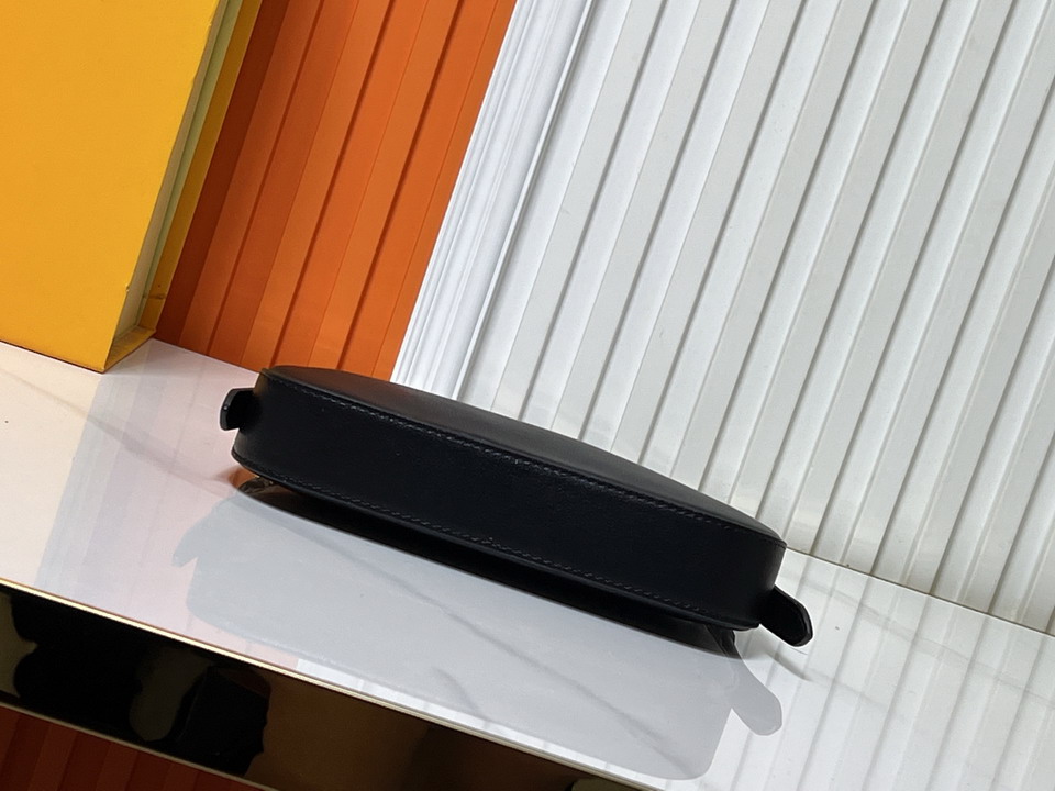 New Collection LV Bag 2435 New Collection LV Bag 2435