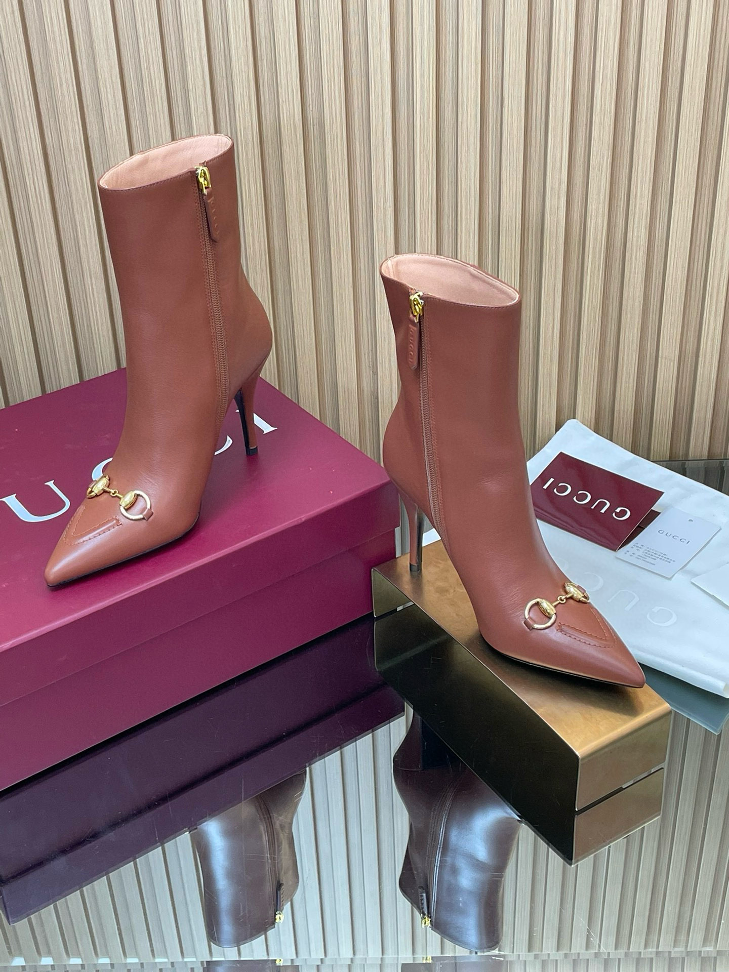 New Collection Gucci Shoes 361 New Collection Gucci Shoes 361