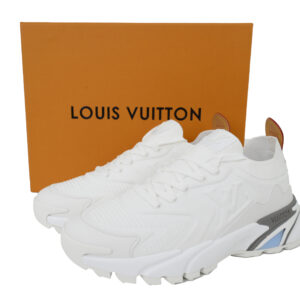 New Collection LV Sneaker 095