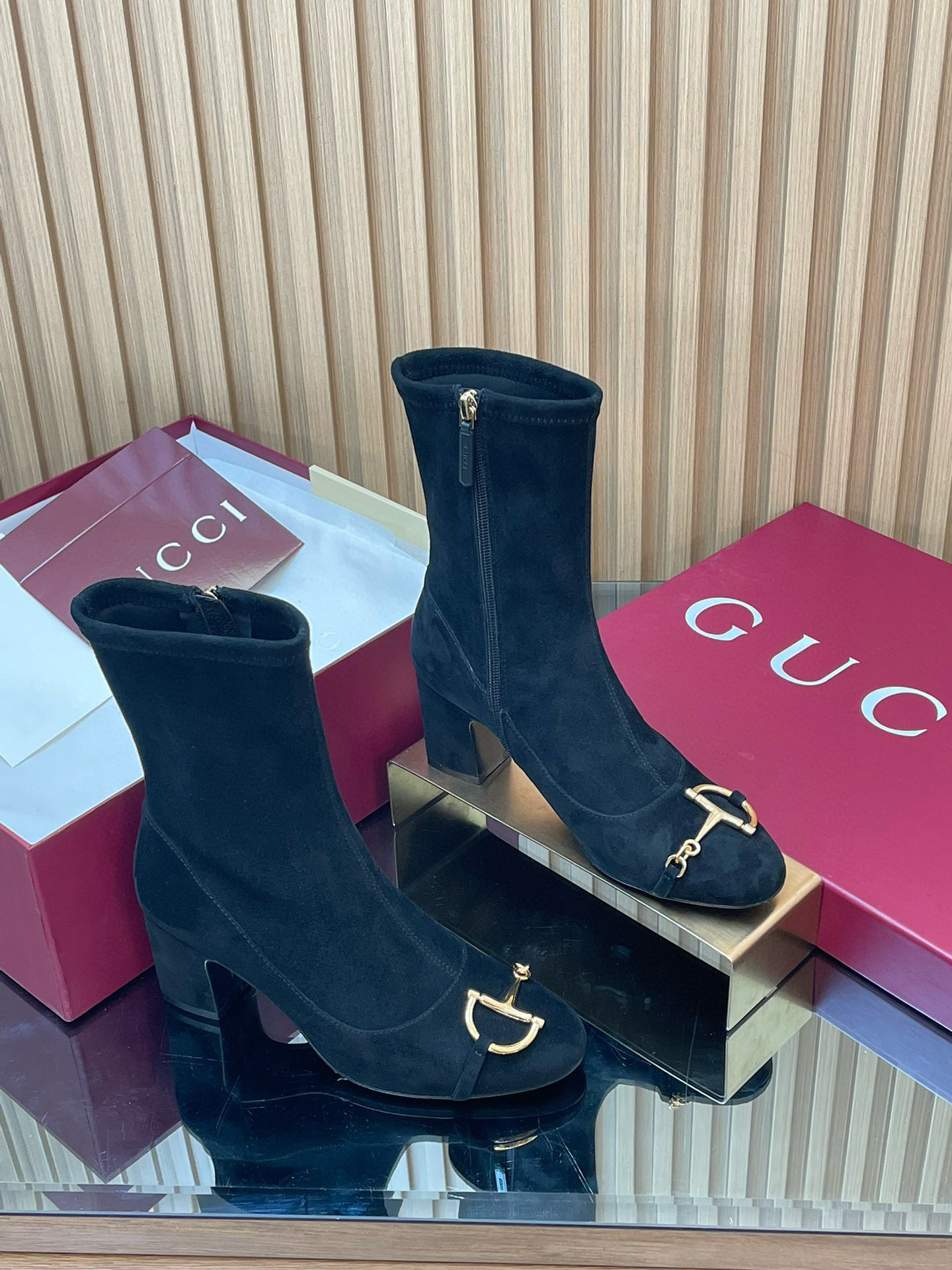 New Collection Gucci Shoes 357 New Collection Gucci Shoes 357