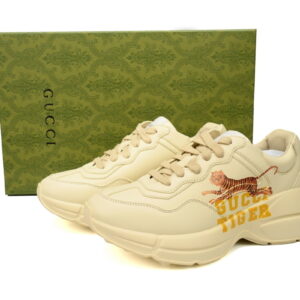 New Collection Gucci Sneaker 085