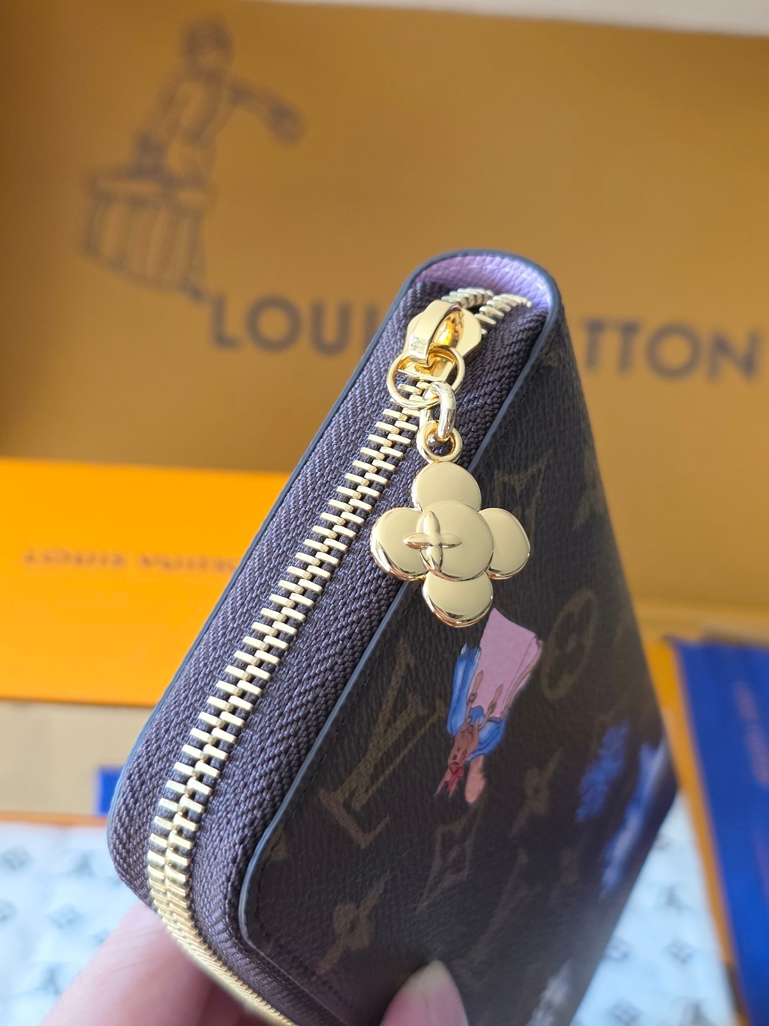 New Collection LV Bag 2520 New Collection LV Bag 2520