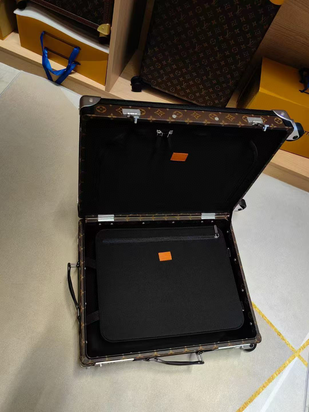 New Collection LV Bag 2525 New Collection LV Bag 2525