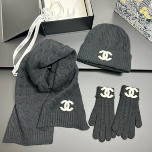 Chanel scarf hat gloves dx (1) 3404645
