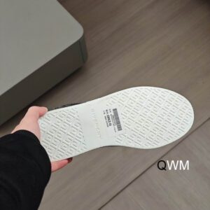 Givenchy sz35 44 WM0201 30 2349259